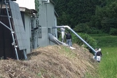 ここから